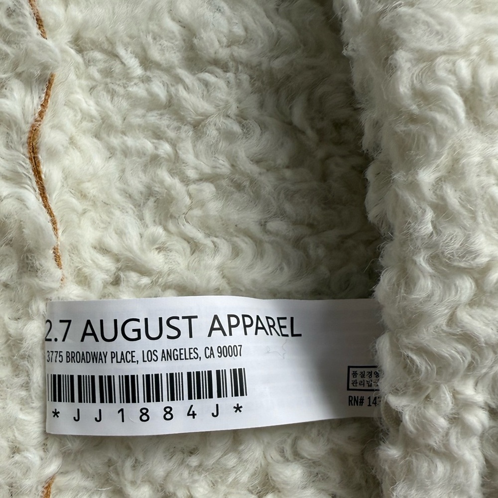 Tan and White Shearling Vest - Picture 9 of 9